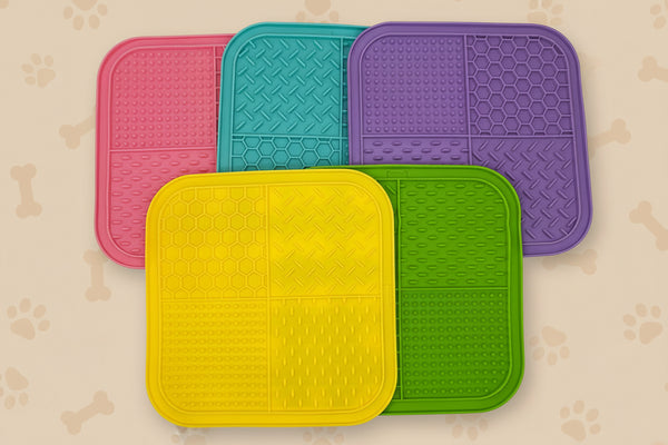 Dog slow Feeder Lick Mat